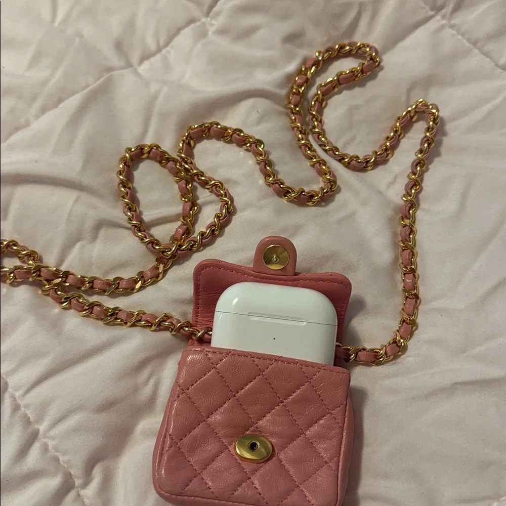 Chanel Vintage Lambskin Leather MICRO Crossbody Bag perfect fit to carry AirPods - Picture 5 of 9